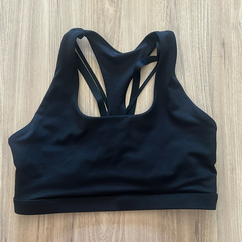 Fabletics sports bra